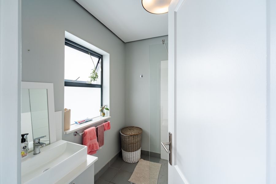 2 Bedroom Property for Sale in Plumstead Western Cape